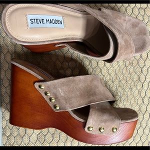 Emmiko women’s taupe